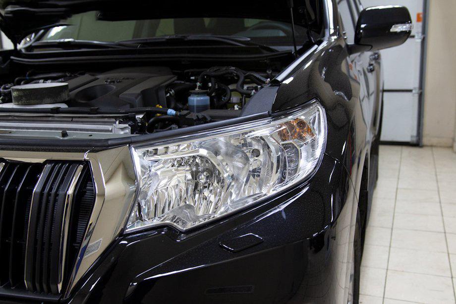 Toyota Land Cruiser Prado 150 2009–2023 Koplampwimpers (bestuurderszijde, voor reflector-koplamp) Image
