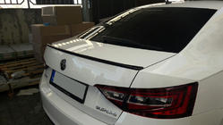 Skoda Superb 2015–2024 Spoiler (spuitklaar) foto 2