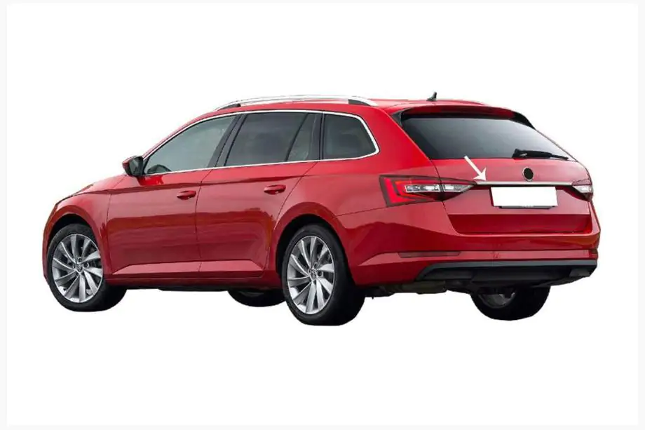 Skoda Superb 2015–2024 Sierlijst boven kentekenplaat SW (RVS) Image