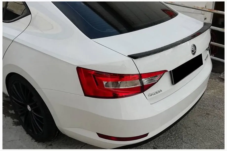 Skoda Superb 2015–2024 Lipspoiler (Omsa, zwart) Image