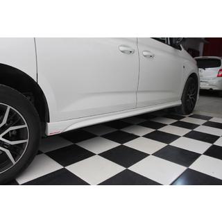 Meliset sideskirts (voor spuiten) foto 3
