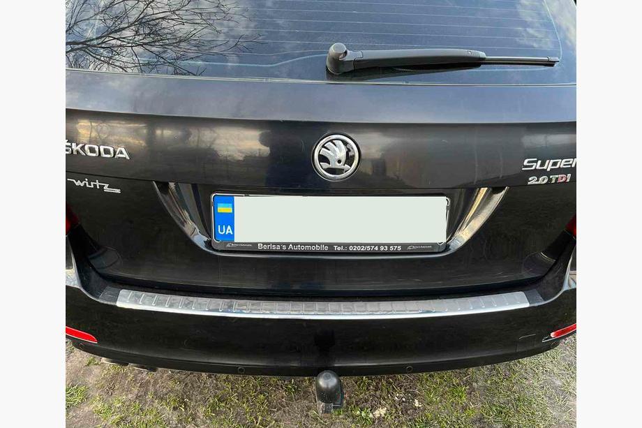 Skoda Octavia II A5 2006–2010 Carmos RVS achterbumperbeschermer (SD/SW) Image