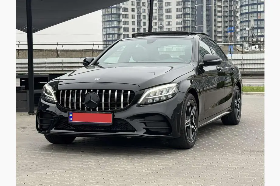 Mercedes C-klasse W205 2014–2021 Voorbumper compleet (AMG Line 2018-2021) Foto 1