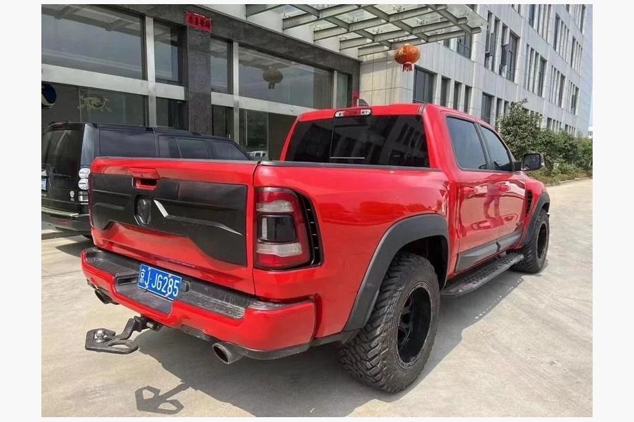 Dodge RAM (DT) 2018– TRX bodykit set Foto 4