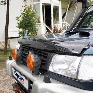 Motorkapdeflector (Eurocap) Hyundai Galloper 1997–2003 foto 3