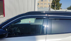 Peugeot 2008 2019– Raamwindschermen met chromen sierlijst (set van 4, Niken) foto 1
