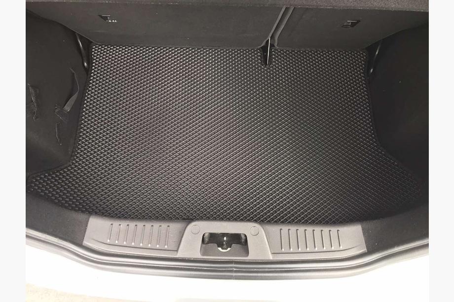 Ford Fiesta 2008–2017 Kofferbakmat HB (EVA, zwart) Image