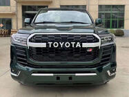 Toyota Land Cruiser 200 2007–2021 Restyling kit voor LC 300 GR foto 3