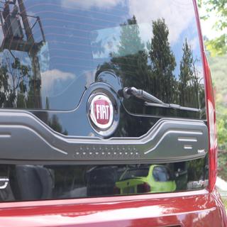 Achterklep afdeklijst (ABS) Fiat Doblo II 2010–2022 foto 2