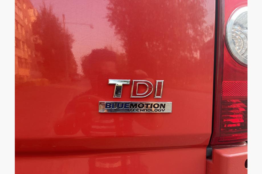 Volkswagen Blumotion opschrift 5K0 853 675BC (1 st) Foto 3