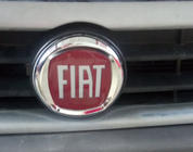 Fiat Embleem (rood V2, zelfklevend) 95 mm foto 3
