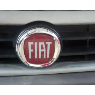 Embleem (rood V2, zelfklevend) foto 3