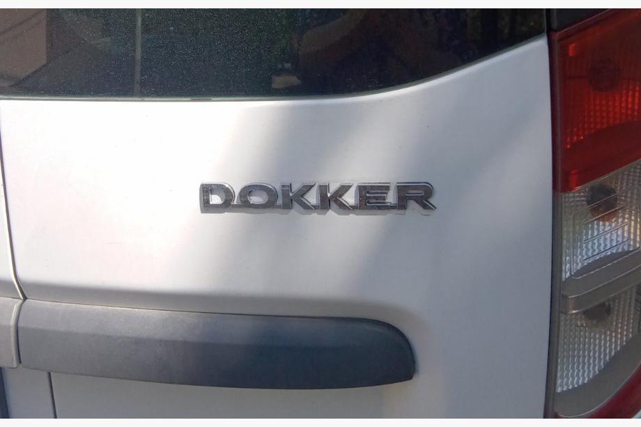 Dacia Dokker 2013–2022 Dokker modelaanduiding Image