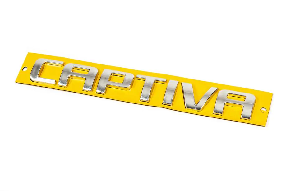 Chevrolet Captiva 2006–2019 Captiva opschrift embleem (175 x 22 mm) Image