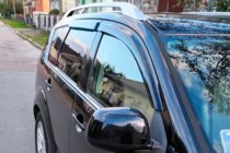Peugeot 4007 2007–2013 Raamdeflectoren (4 stuks, HIC) foto 1