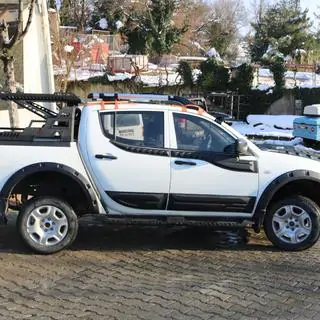 Bovenste deurlijsten (4 stuks, ABS) Mitsubishi L200 2006–2015 foto 4