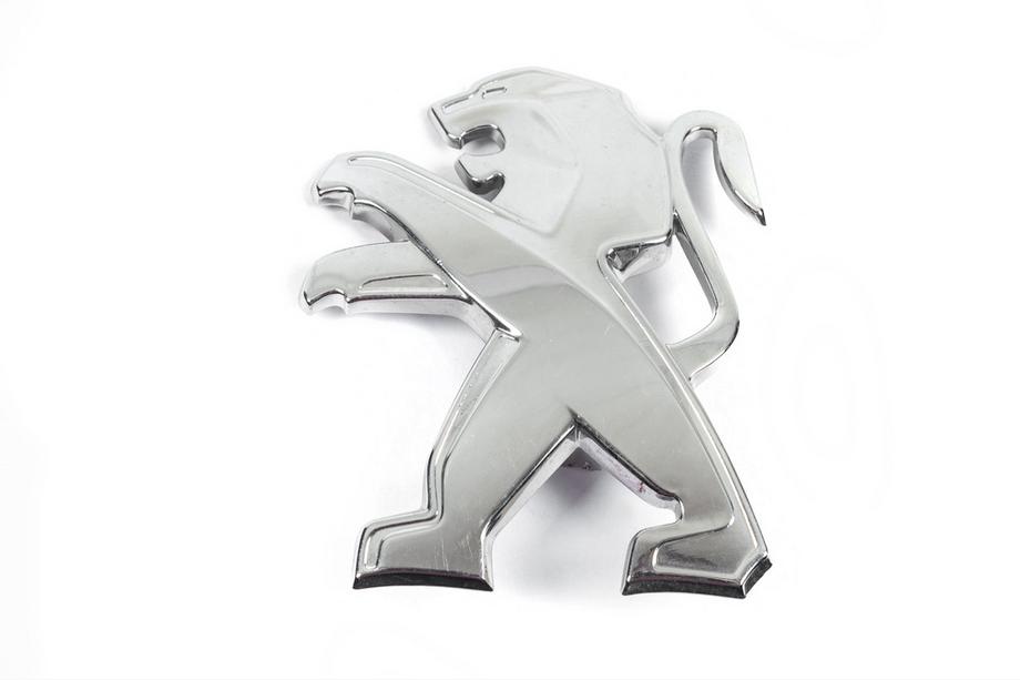 Peugeot 206 1998–2024 Achterklep embleem 9673873277 (80 x 70 mm) Image