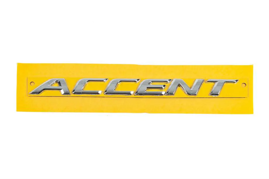 Hyundai Accent 2011–2017 Embleem Accent 86311-1R000 (190 mm x 16 mm) Image