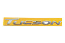 Hyundai Tucson TL 2016–2021 Tucson opschrift embleem 86310D300 (220 x 22 mm) foto 1