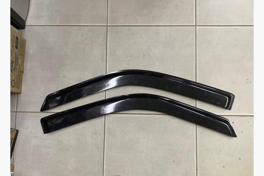 Mercedes Vito W638 1996–2003 AFGEPRIJSD! Raamdeflectoren (2 stuks, DDU) Image