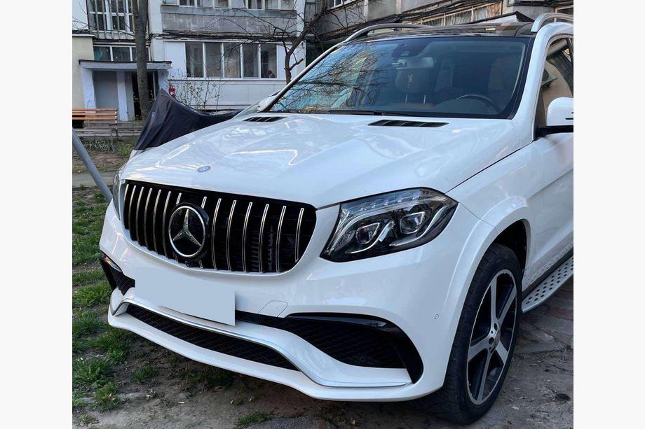 Mercedes GL/GLS-klasse X166 2012–2019 Restyling ombouwset van GL naar GLS AMG Foto 7