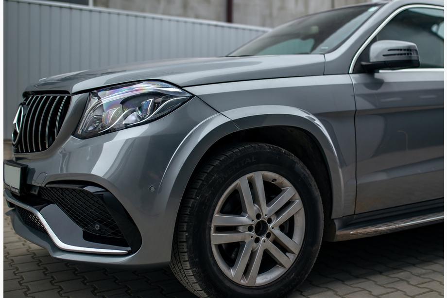 Mercedes GL/GLS-klasse X166 2012–2019 Restyling ombouwset van GL naar GLS AMG Foto 50