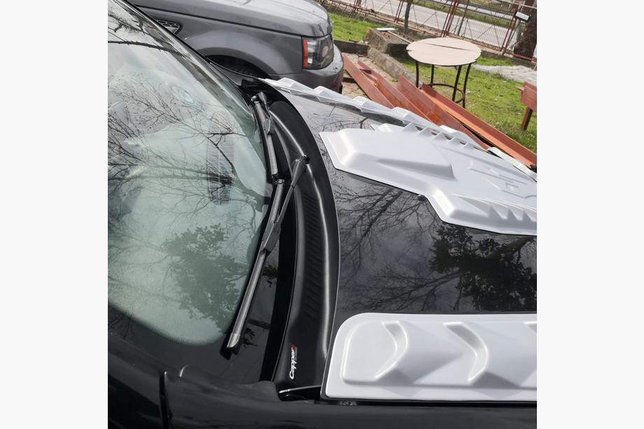 Renault Duster 2008–2017 Paravan afdekking (ABS) Image
