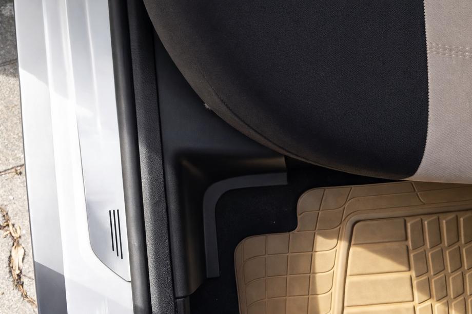 Dacia Duster 2008–2018 Interieur dorpellijsten EuroCap (5 stuks, ABS) Foto 3