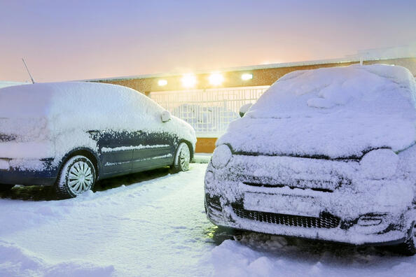 Wat je in de winter niet met je auto moet doen