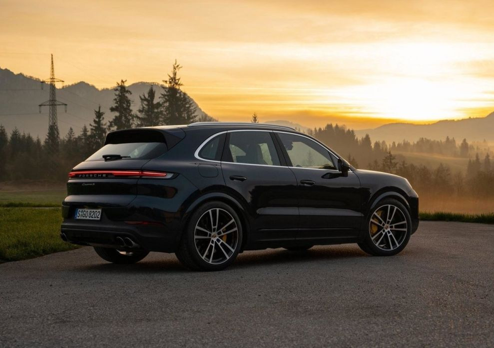 Review van de vernieuwde sportieve crossover Porsche Cayenne