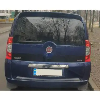 RVS sierstrip boven het kenteken Peugeot Bipper 2008–2017 foto 1