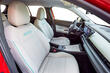 Review van de compacte elektrische crossover Fiat 600e foto 5