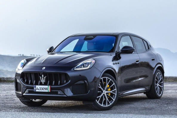 Vierwielaangedreven sportcrossover Maserati Grecale