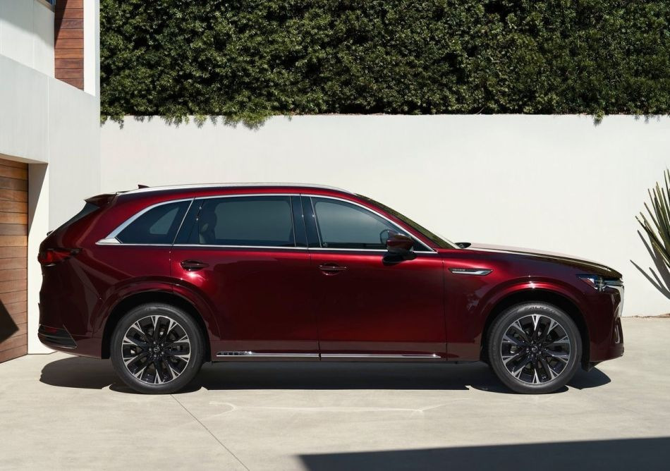 Review van de full-size SUV Mazda CX-90
