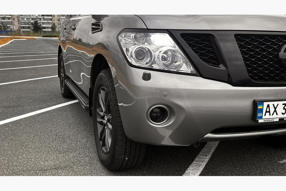 Nissan Armada 2016–2024 Side steps New Vision Grey (2 stuks, aluminium) Foto 8