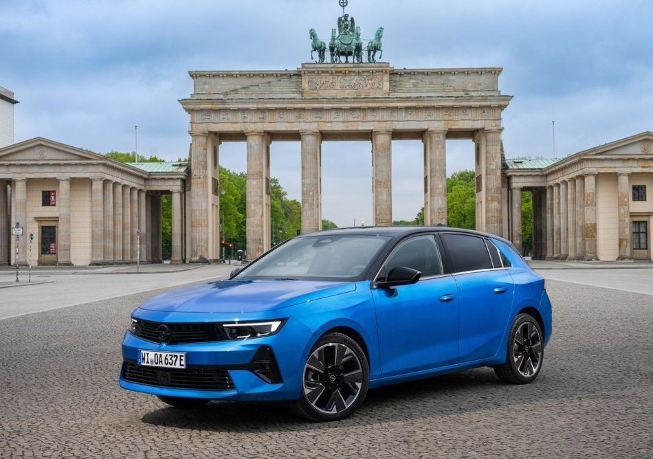 Elektrische compacte hatchback Opel Astra Electric
