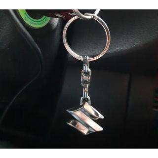 Metalen sleutelhanger met Suzuki-logo foto 1