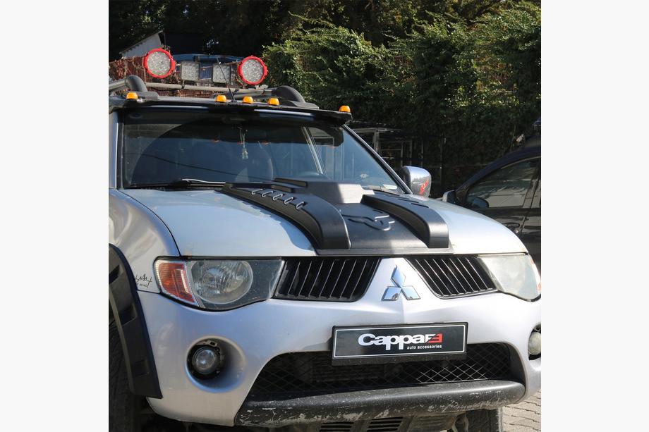 Mitsubishi L200 2006–2015 Motorkap cover V3 (ABS) Image