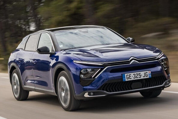 Review van de crossover-hatchback Citroen C5 X