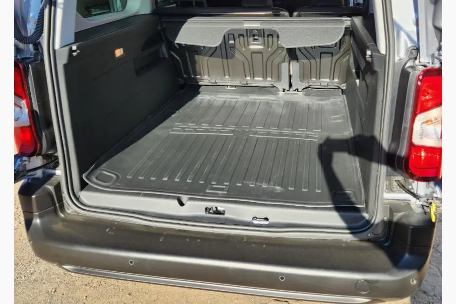 Citroen Berlingo/Multispace 2018– 3D kofferbakmat (lange wielbasis) (Stingray) Image