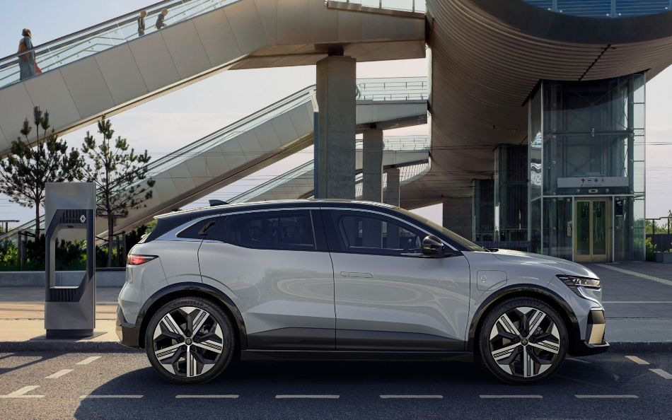 Review van de elektrische hatchback Renault Megane E-Tech