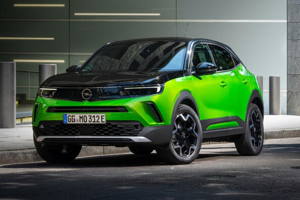 Review van de elektrische stads-crossover Opel Mokka-e