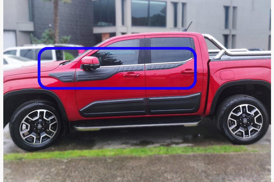 Volkswagen Amarok 2022– Bovenste deurlijsten (6 stuks, ABS) Foto 1