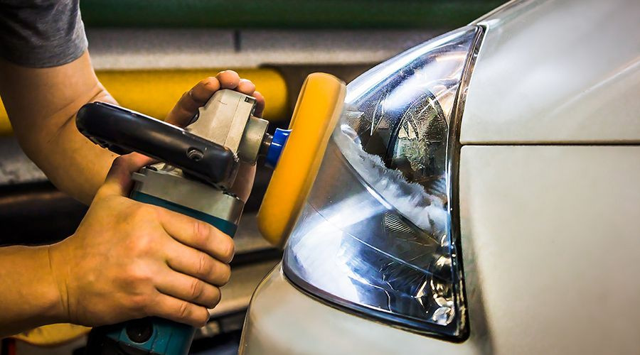 Hoe vaak moet je koplampen polijsten?