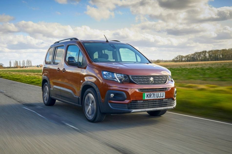 Review van de elektrische compactvan Peugeot e-Rifter