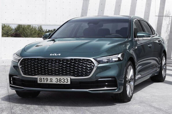 Review van de KIA K9 sedan