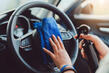 De vuilste plekken in het auto-interieur: zo houd je ze schoon foto 1