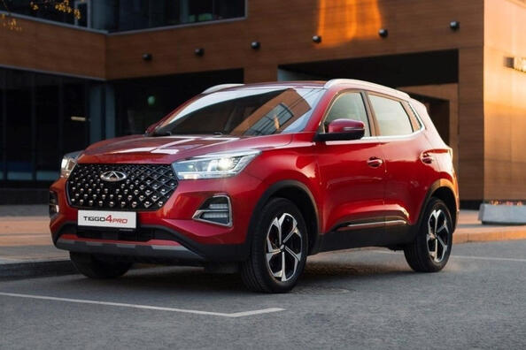 Review van de vernieuwde crossover Chery Tiggo 4 Pro