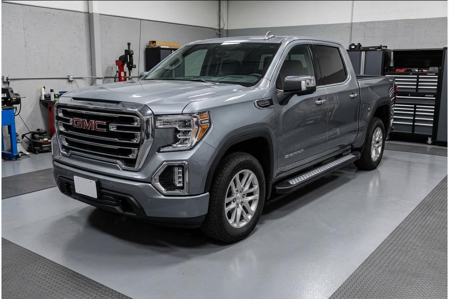 GMS Sierra 2019– Side steps New Vision Black (2 stuks, aluminium) Image