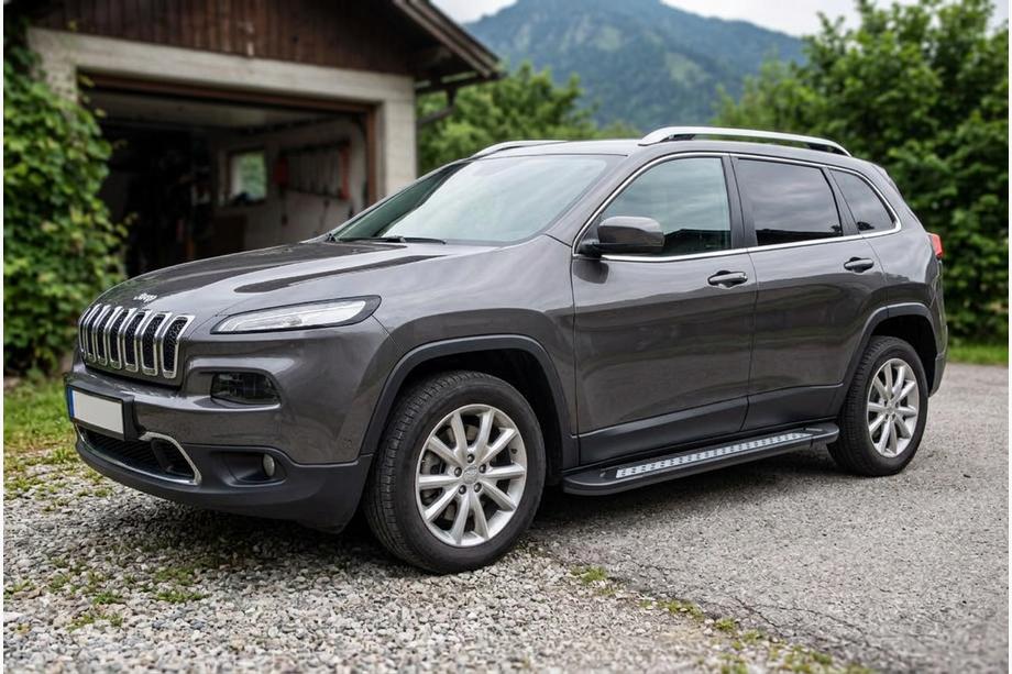 Jeep Cherokee KL 2013– Zijtreden Vision New Black (2 stuks, aluminium) Image